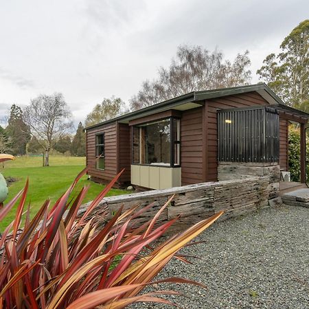 Te Anau Cottage Экстерьер фото